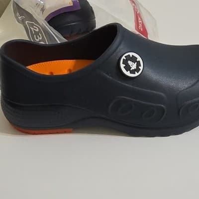 Black Slip On Slip Resistant Clog Shoes Men's US Size 4 Orange Sole Synthetic - Thumbnail 2