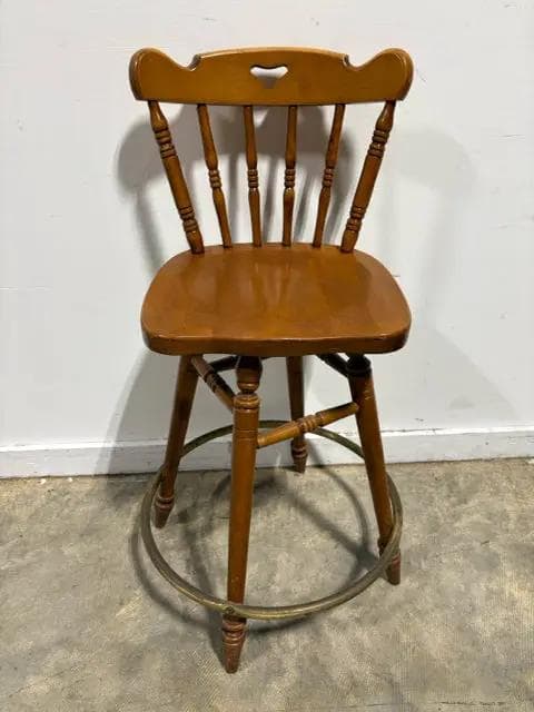 Set of 2 Oak Swivel Counter Stools - Thumbnail 2
