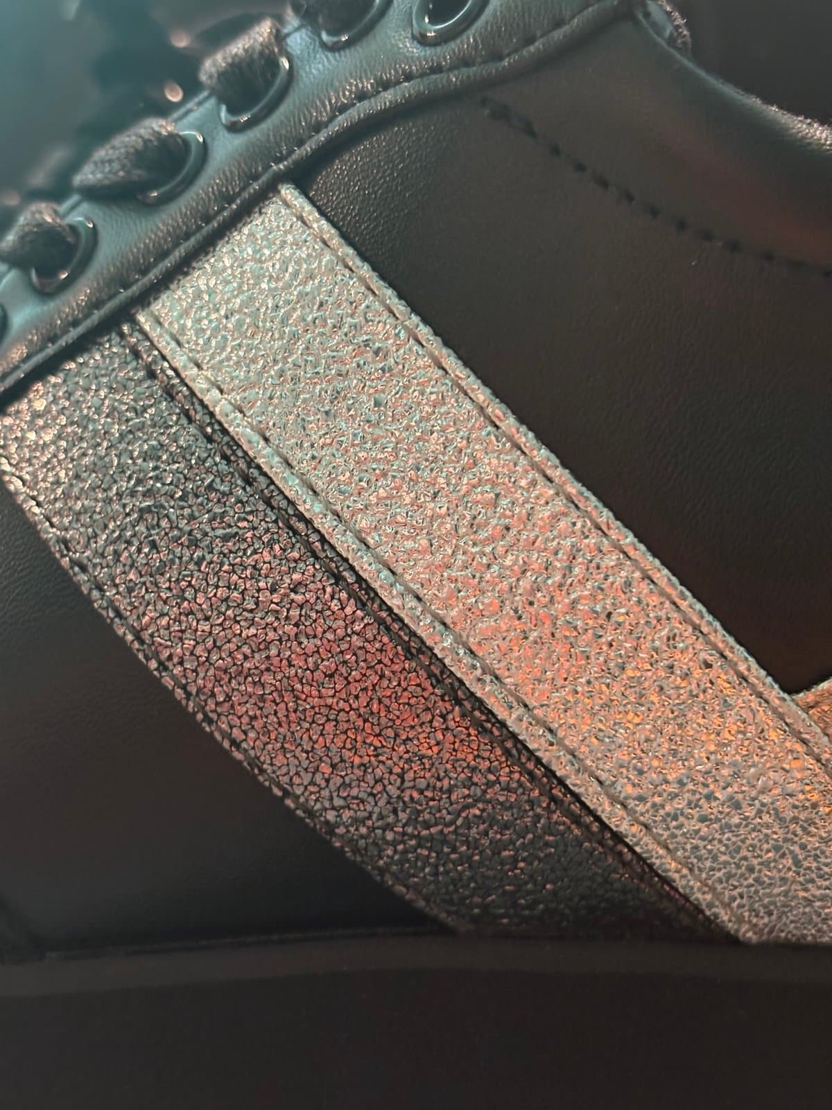 Leather Fashion Sneaker - Size 7 Women - Thumbnail 4