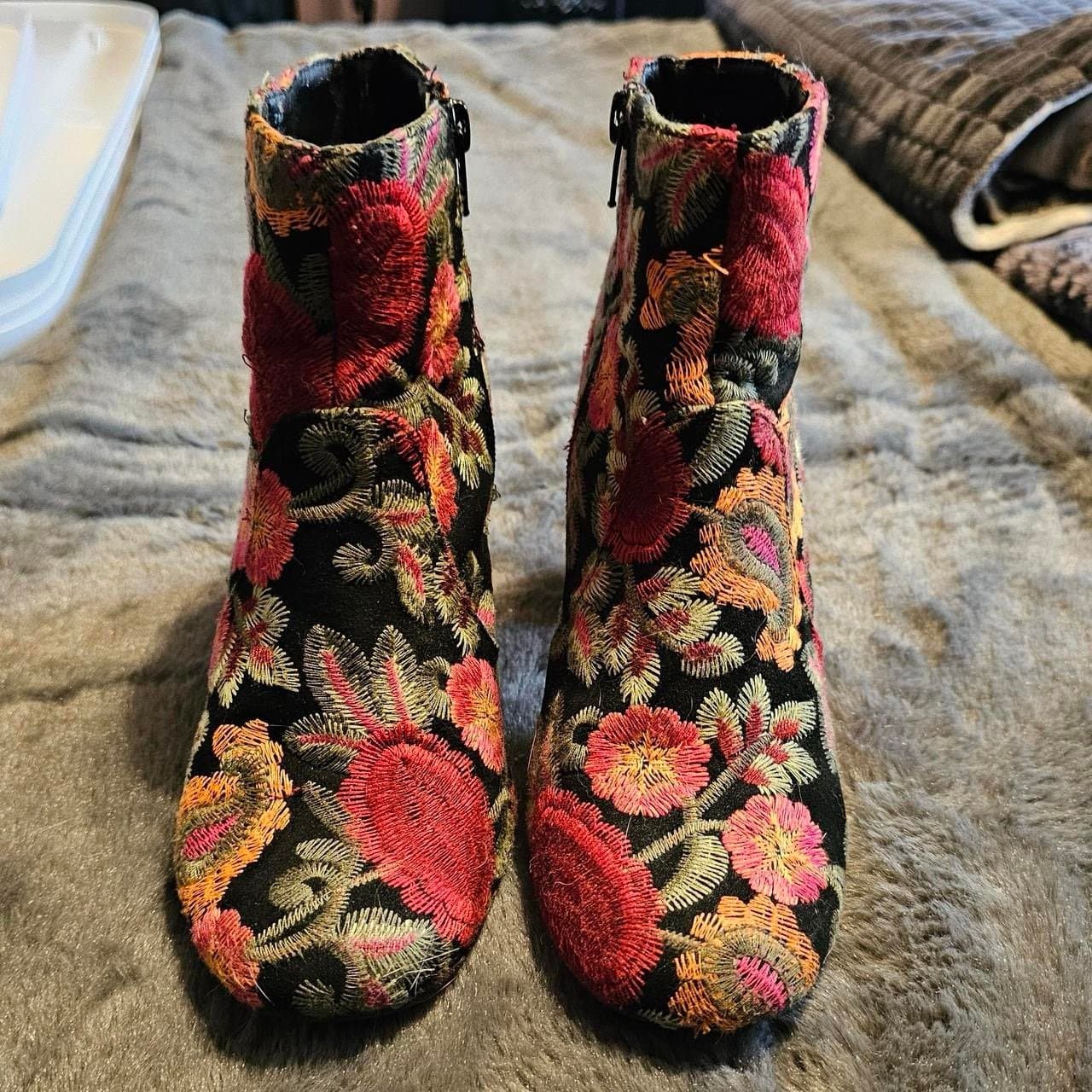 MIA Brocade Embroidery Boots - Size 7 - Thumbnail 2