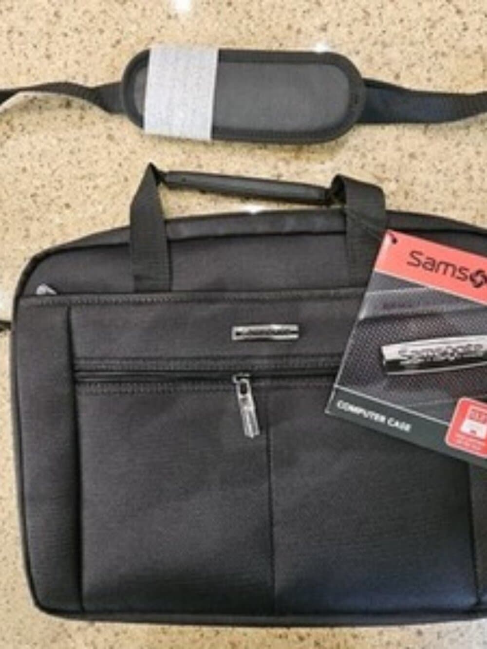 Samsonite Classic Business Padded Pocket Laptop Briefcase, Black 14" x 11" x 2" - Thumbnail 4