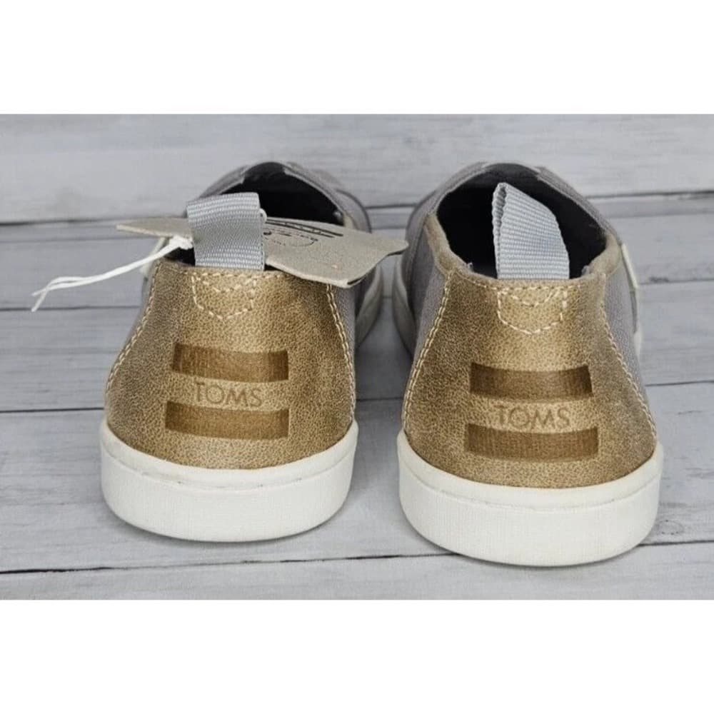 TOMS Kid's Slip On Casual Shoes Gray Canvas Comfort Loafers Size 1.5 - Thumbnail 3
