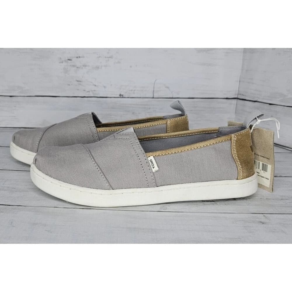 TOMS Kid's Slip On Casual Shoes Gray Canvas Comfort Loafers Size 1.5 - Thumbnail 2