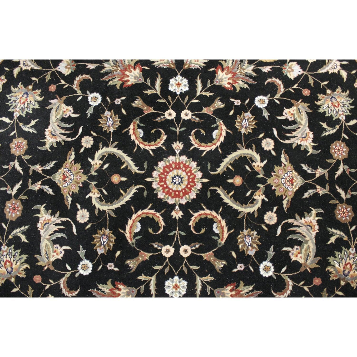 8' 8'' Round Wool Rug w/Fringe - Thumbnail 3