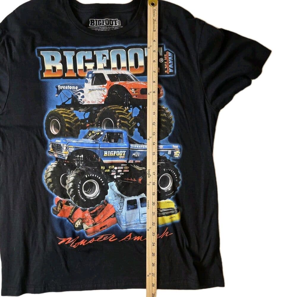 Bigfoot The Original Monster Truck Men's Large Short‎ Sleeve T-Shirt - Thumbnail 5
