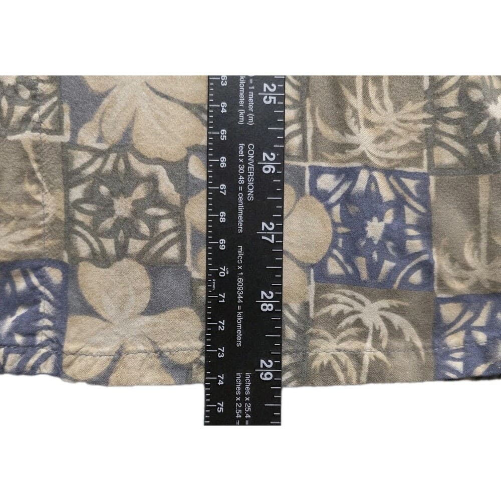 IZOD Shirt Men's Medium Hawaiian Short Sleeve Button Down Casual Shirt - Thumbnail 9