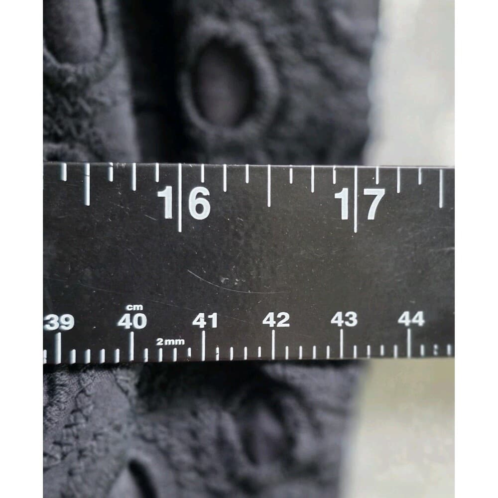 Kenneth Cole Reaction Women's 6 Black Eyelets‎ Button Up V Neck Blazer - Thumbnail 5