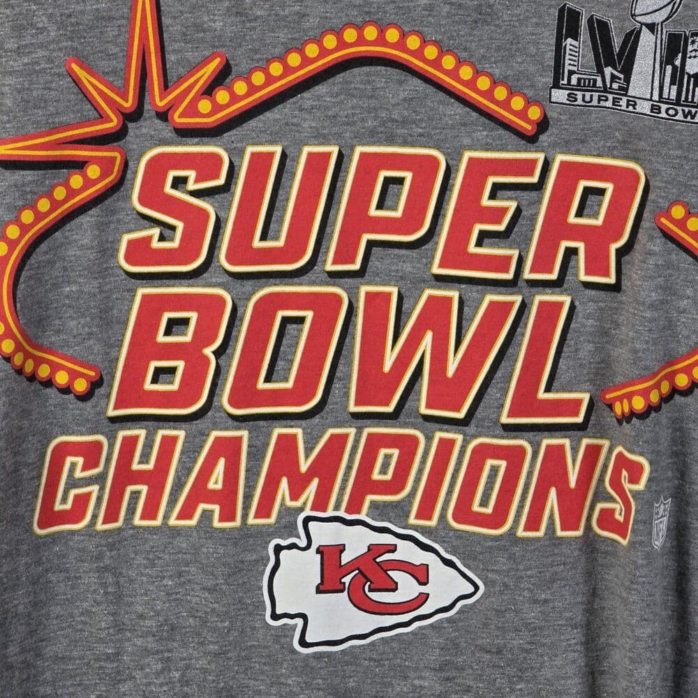 Nike Kansas City Chiefs Men's XL‎ Gray Super Bowl Champs T-Shirt - Thumbnail 2