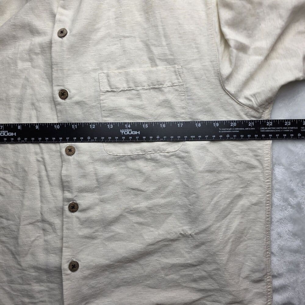VTG Caribbean Men's Medium Ivory Silk Hawaiian Button Down Shirt - Thumbnail 6