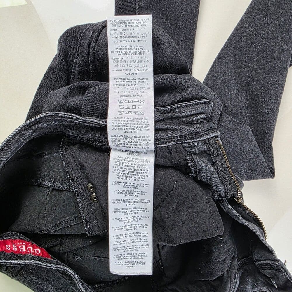 Vintage 90s Guess Women Sz 25 Curvy Mid Rise Skinny Bella‎ Fit Black jeans - Thumbnail 3