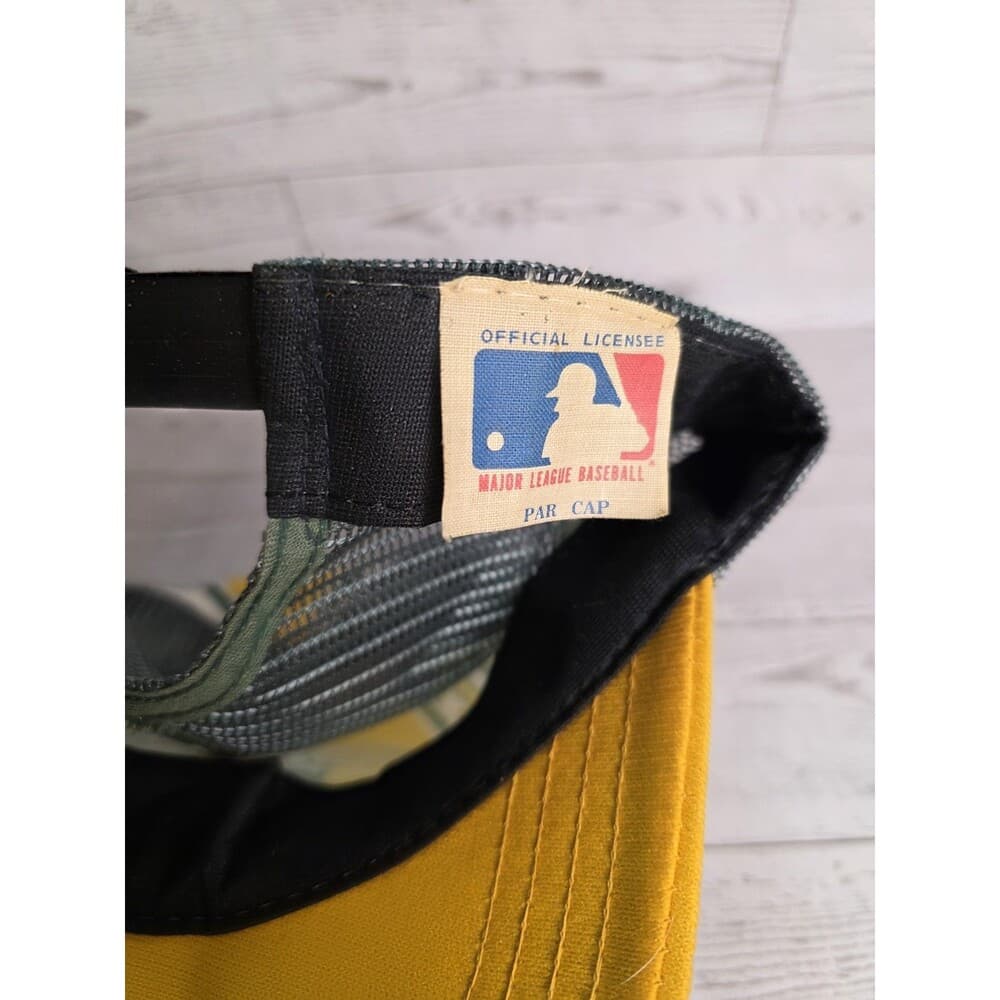 Vintage Oakland Athletics A's Trucker Mesh MLB Baseball‎ Cap - Thumbnail 2
