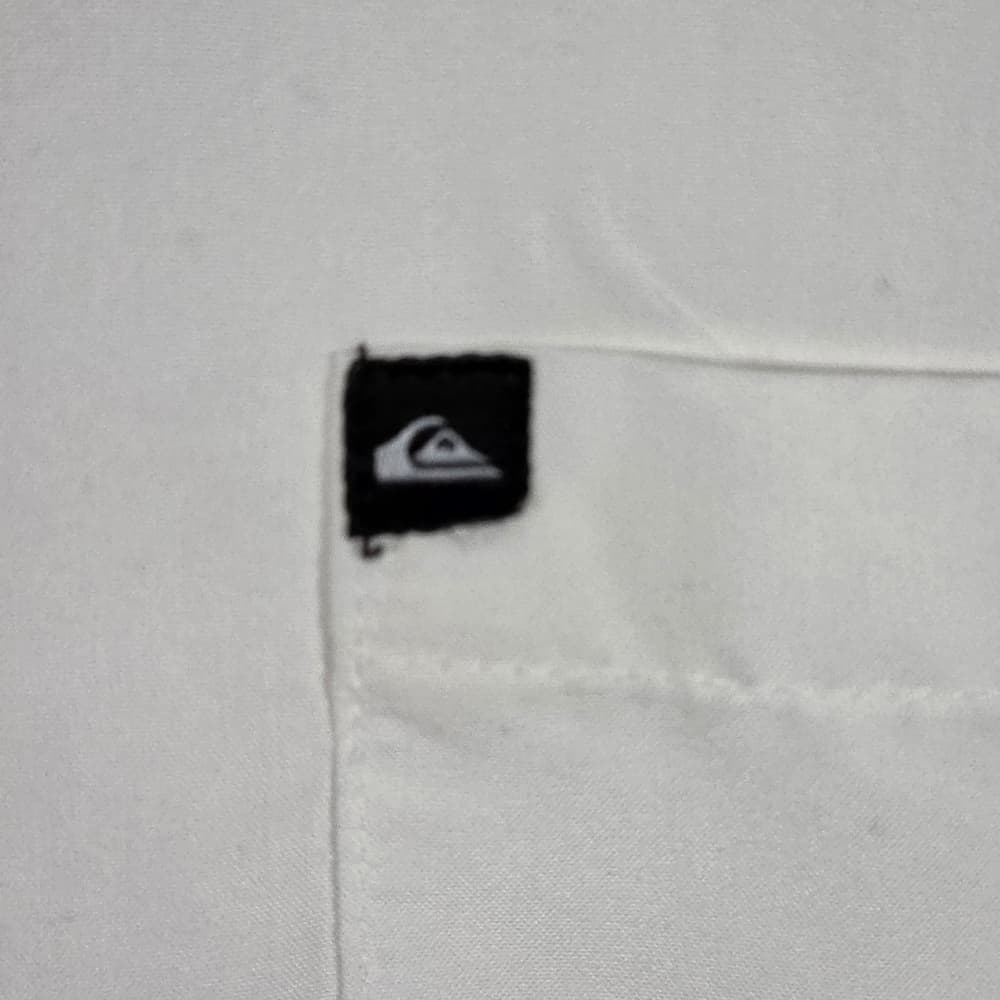 Quiksilver Men's Large White Button Down Shirt - Thumbnail 3