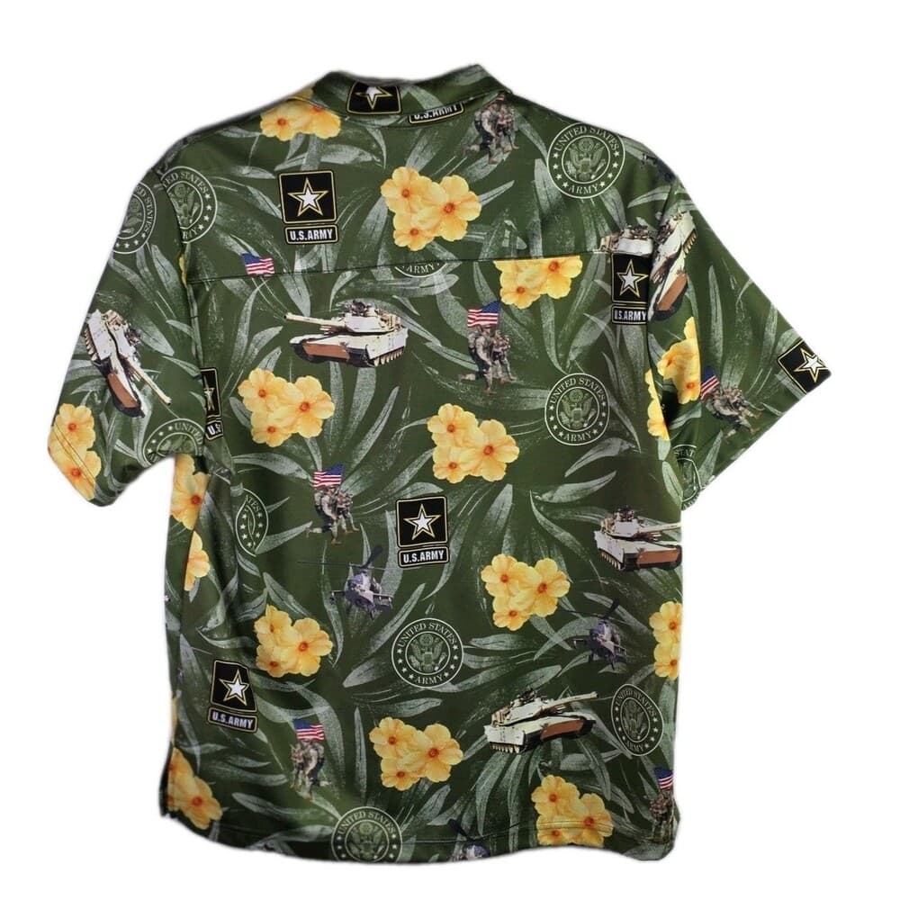 United States Military Men's Medium Hawaiian Floral Short Sleeve Shirt - Thumbnail 7