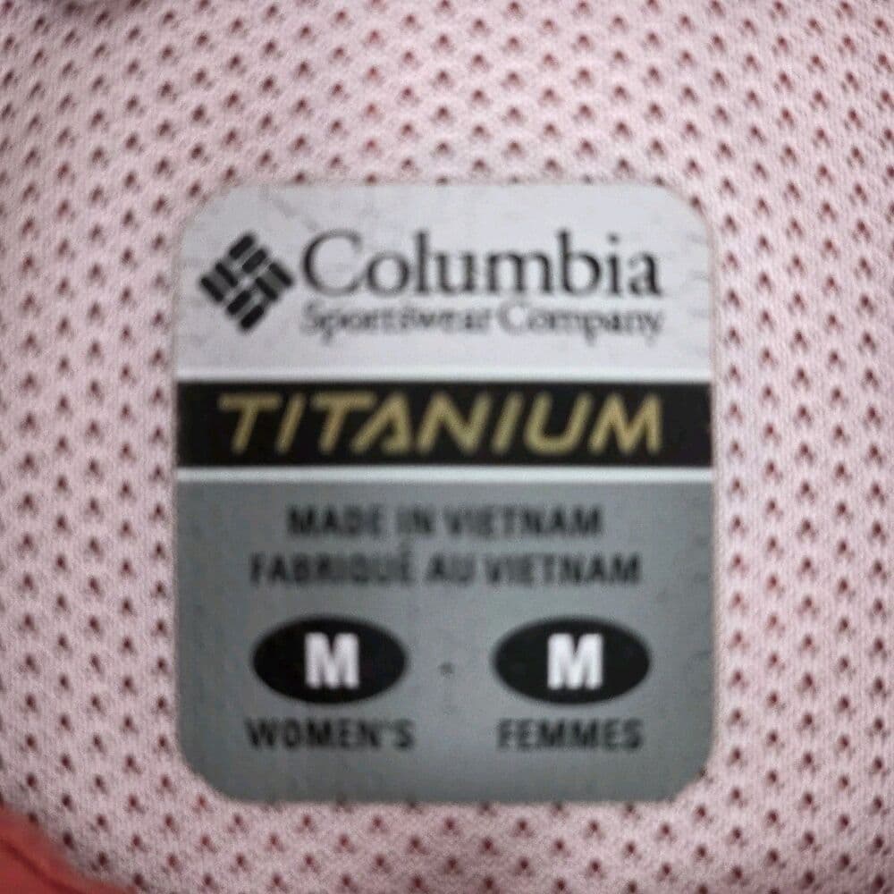 Columbia Women's Medium Coral Titanium Vented Roll Tab Fishing Shirt - Thumbnail 2