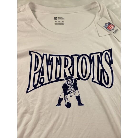 NWT New England Patriots Men's 2XL White‎ Shirt - Thumbnail 7
