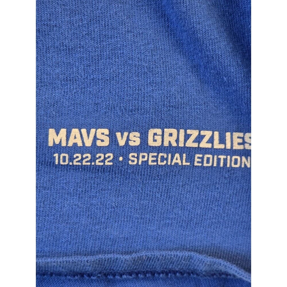 Dallas Mavericks Memphis Grizzlies Men’s XL 2022‎ Special Edition T-Shirt - Thumbnail 3