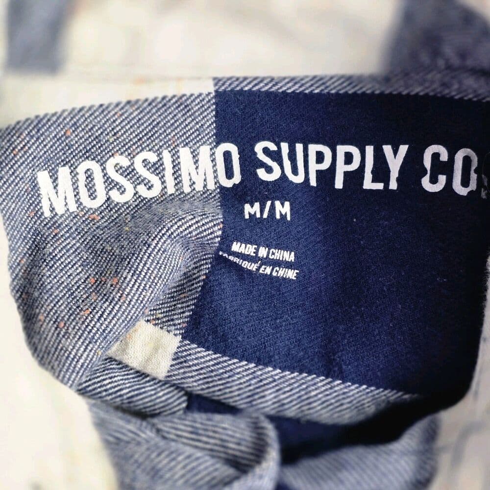 Mossimo‎ Supply Co Women's Medium Flannel Long Sleeve Shirt - Thumbnail 2