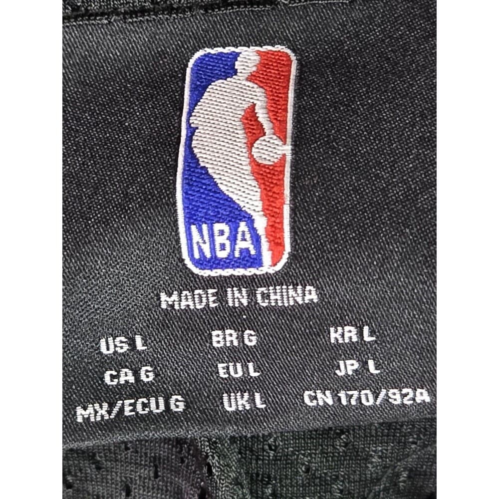 Chicago Bulls Men’s Large Mesh NBA Button Up‎ Jersey - Thumbnail 3