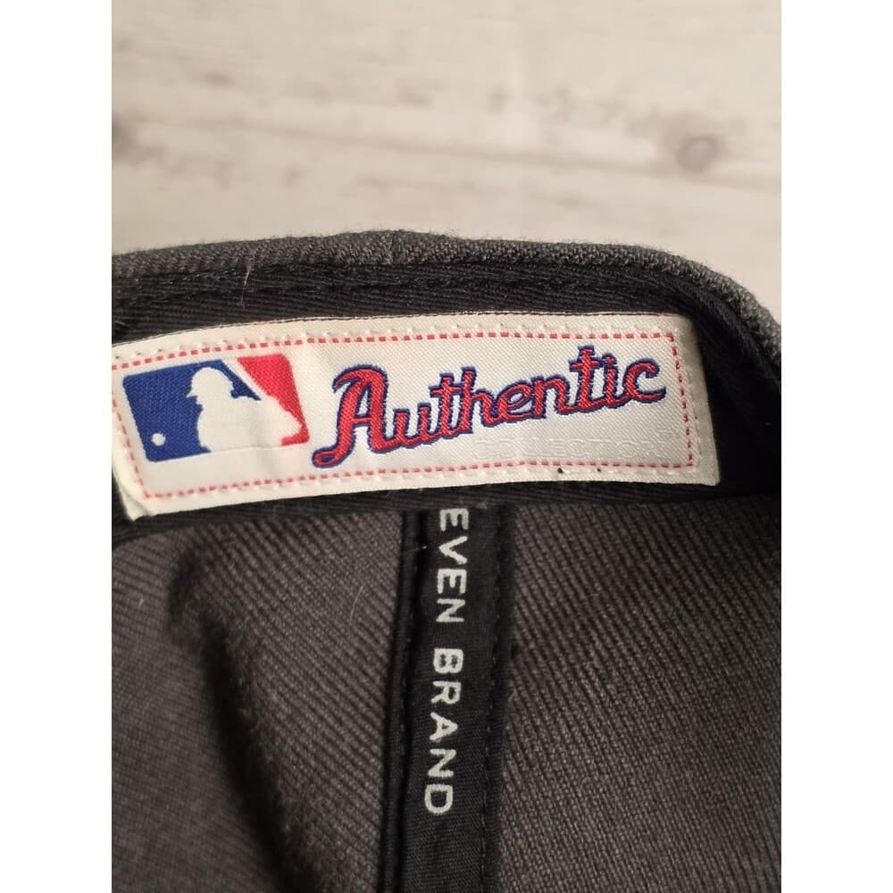 Chicago Cubs 2015 Post Season Grey Snapback Cap‎ - Thumbnail 4