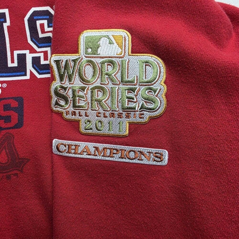 Majestic Men's XL St. Louis Cardinals 2011 World‎ Series Champions Hoodie - Thumbnail 4