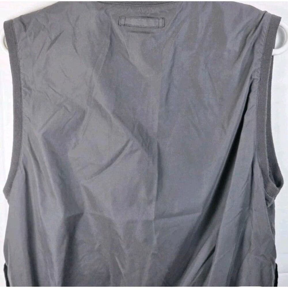 Izod Men's Large Black Mesh Lined V-Neck Windbreaker Vest - Thumbnail 5