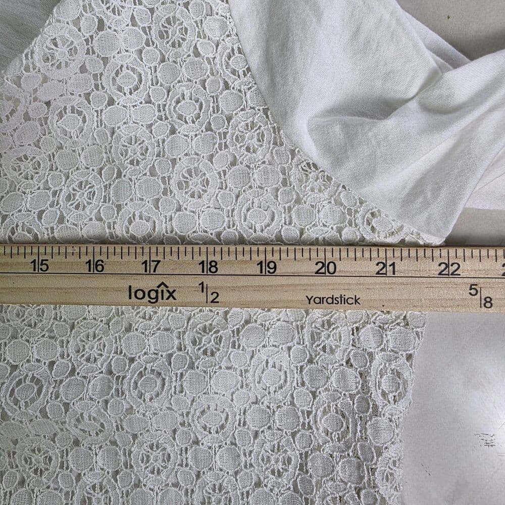 Liz Claiborne White Lace‎ Satin Trim Blouse/Top size XL - Thumbnail 2