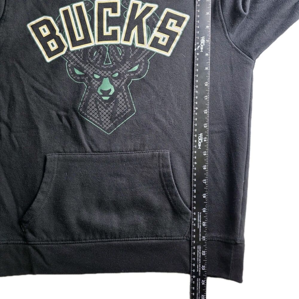 Milwaukee Bucks Small Black Long Sleeve Hoodie - Thumbnail 6
