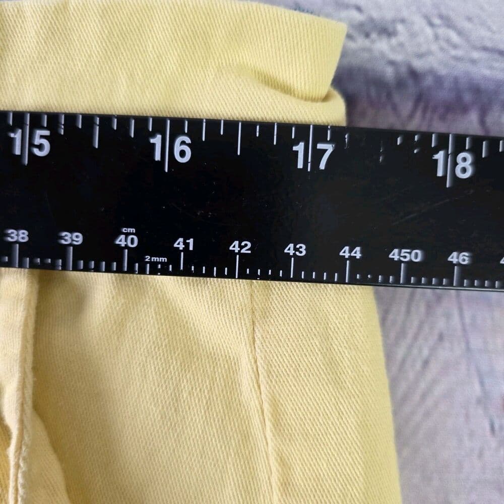 Chaps Yellow Shorts Men's Size 34 Flat Front Summer Beach Fun Golf - Thumbnail 3