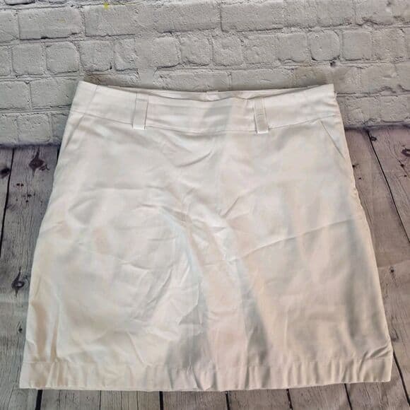 Nike Golf Dry Fit Size 10 Ivory/Off White Shorts - Thumbnail 13