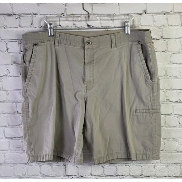 Weatherproof Men's 42" Khaki Cargo Shorts - Thumbnail 14