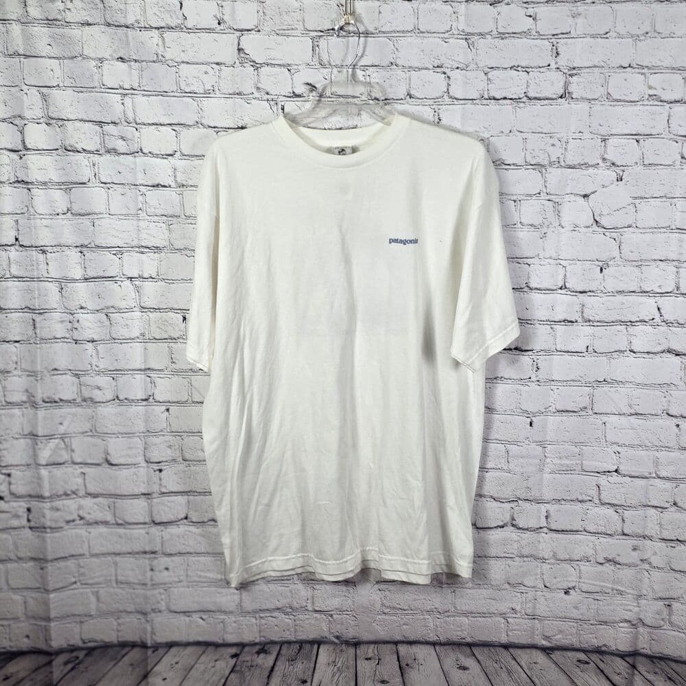 Vtg Patagonia Beneficial Men's XL White " Surfing Waves" Short Sleeve T-Shirt - Thumbnail 10