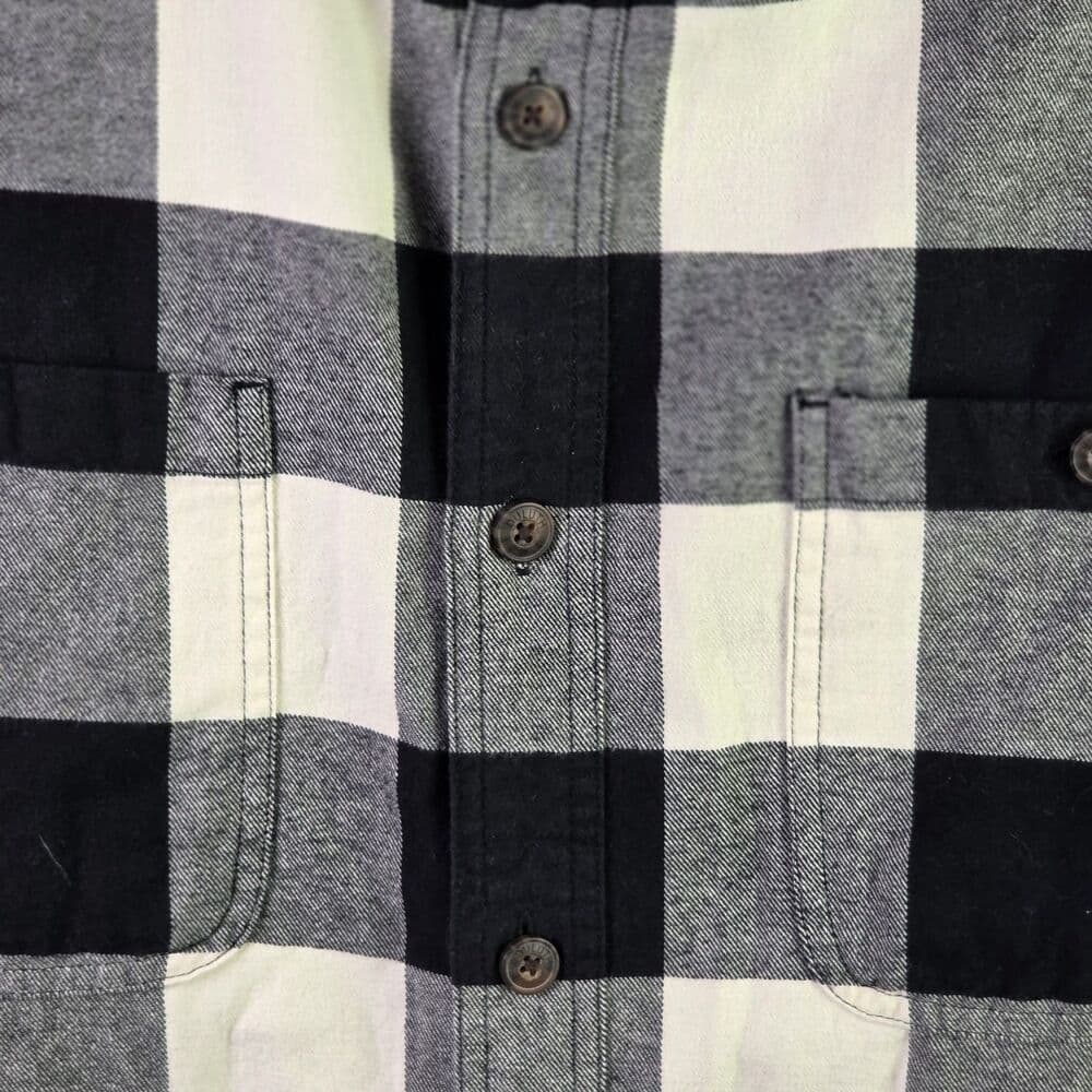 Duluth Trading Men's‎ XL Checkered Flannel Long Sleeve Button Down Shirt - Thumbnail 2