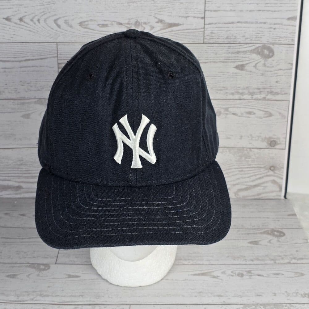New Era New York Yankees Black Adjustable Cap - Thumbnail 8