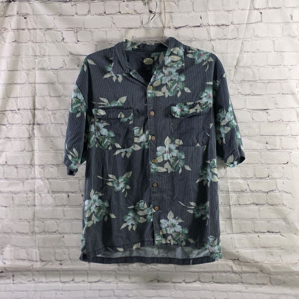 Tommy Bahama Men’s Large Rayon-Cotton-Blend Short Sleeve Button Up Shirt - Thumbnail 12