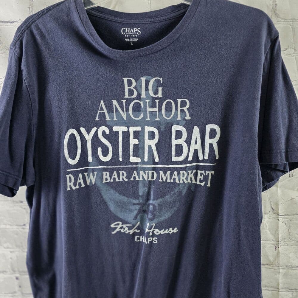 Chap Men's Large Blue " Oyster Bar "l Graphic Print Short Sleeve T-Shirt - Thumbnail 3
