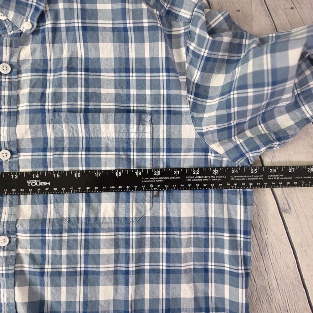 Columbia Men’s XL Blue Plaid S/S Button Up Shirt - Thumbnail 5