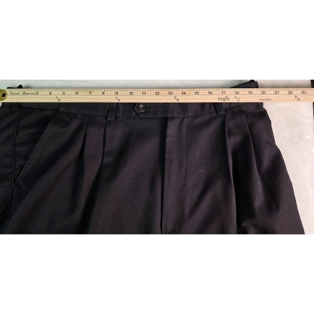 IZOD Men's XFG Men's Size‎ 40 Black Golf Shorts - Thumbnail 2