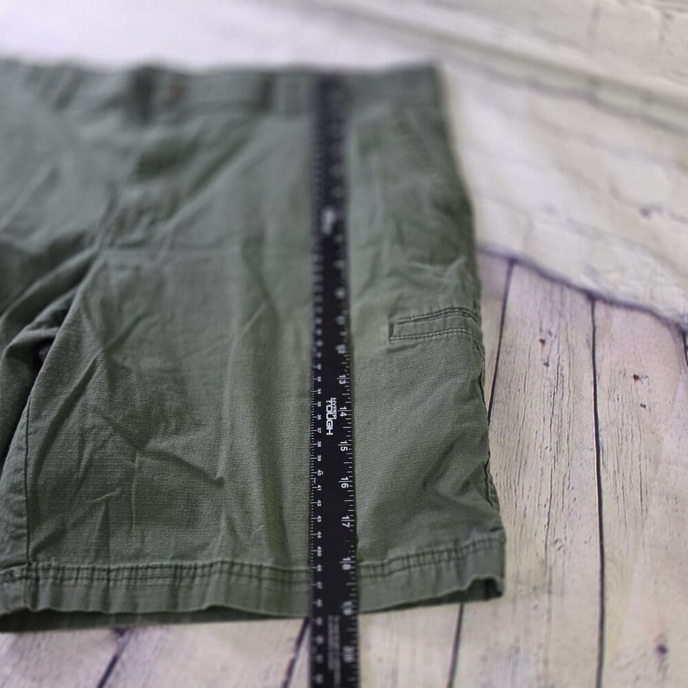 Weatherproof Mens 42" Green Cargo Hiking Shorts - Thumbnail 8