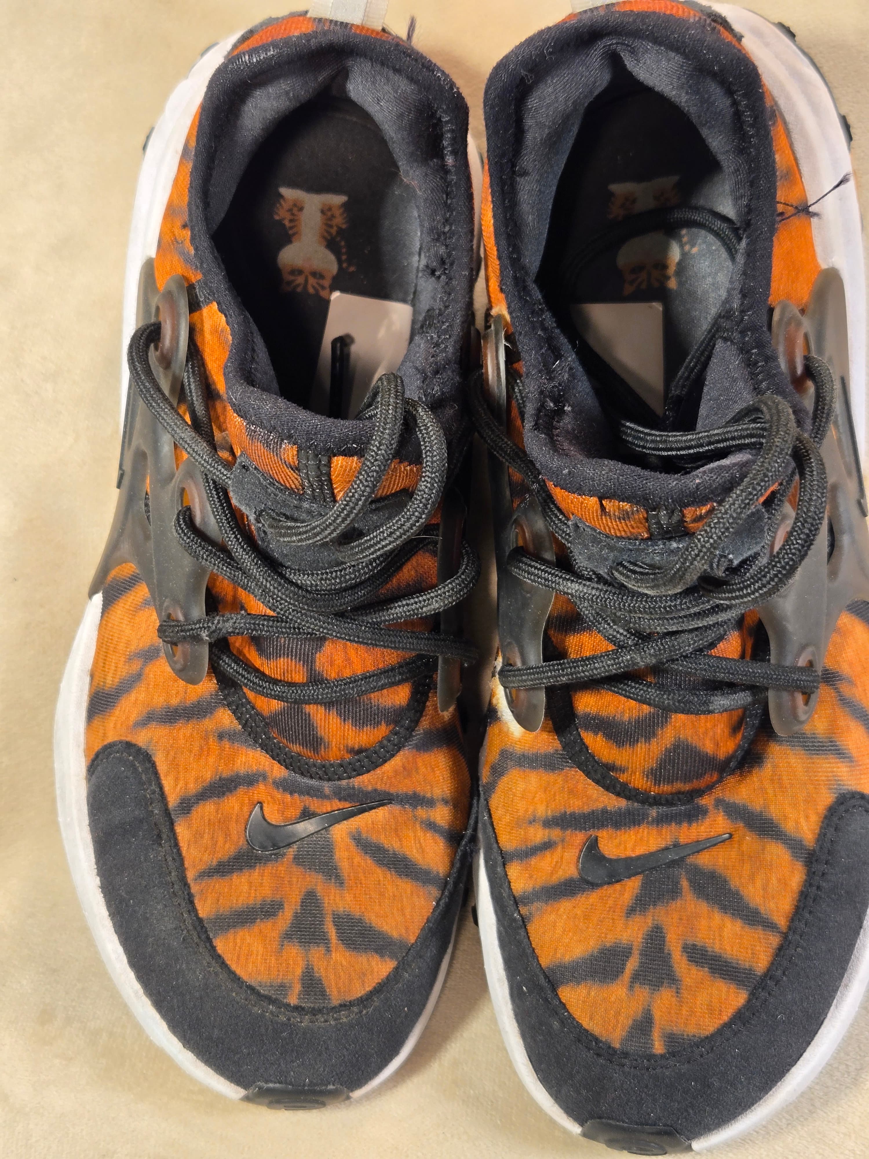 Nike React Presto Boys Youth Size 5Y Tiger Print Orange Black Running Shoes Rare - Thumbnail 4