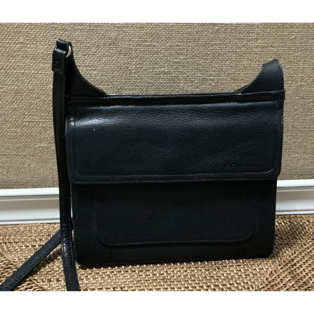 FOSSIL Double Sided Crossbody Shoulder Bag in Black Leather