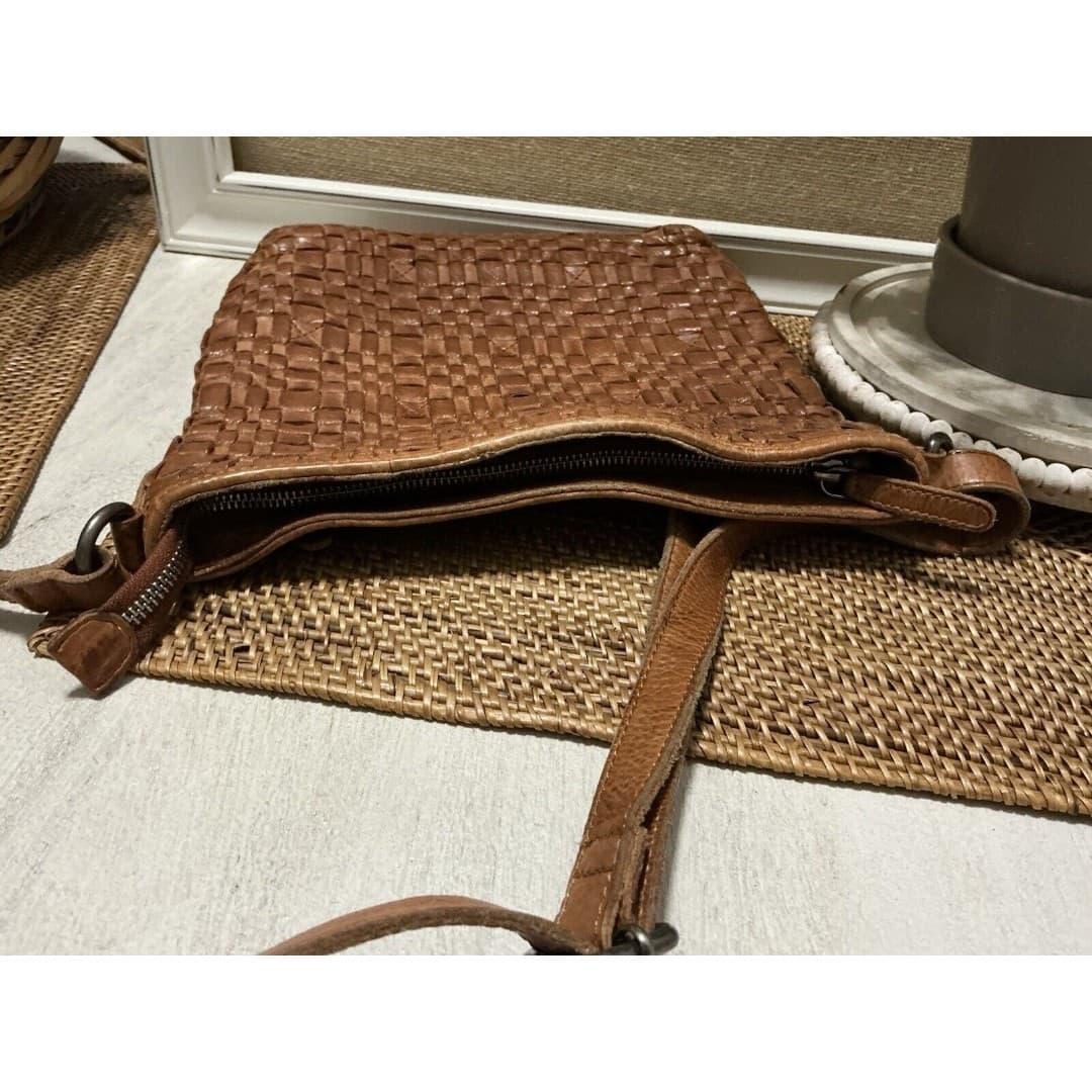 VILENCA Holland LEATHER Basket Weave Handbag Purse - Thumbnail 7