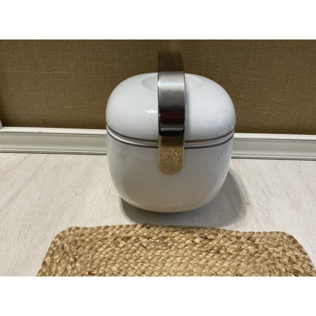 Rosenthal Studio Line SUOMI Timo Sarpaneva White/trim Silver Sauce Boat & Lid - Thumbnail 2