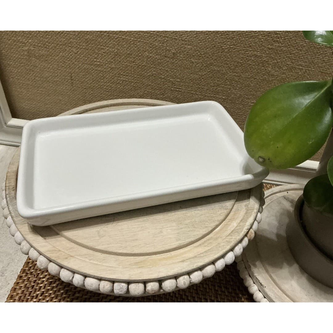 Audrey’s White Cottage Stoneware Co. Covered Butter Dish with Handle - Thumbnail 2