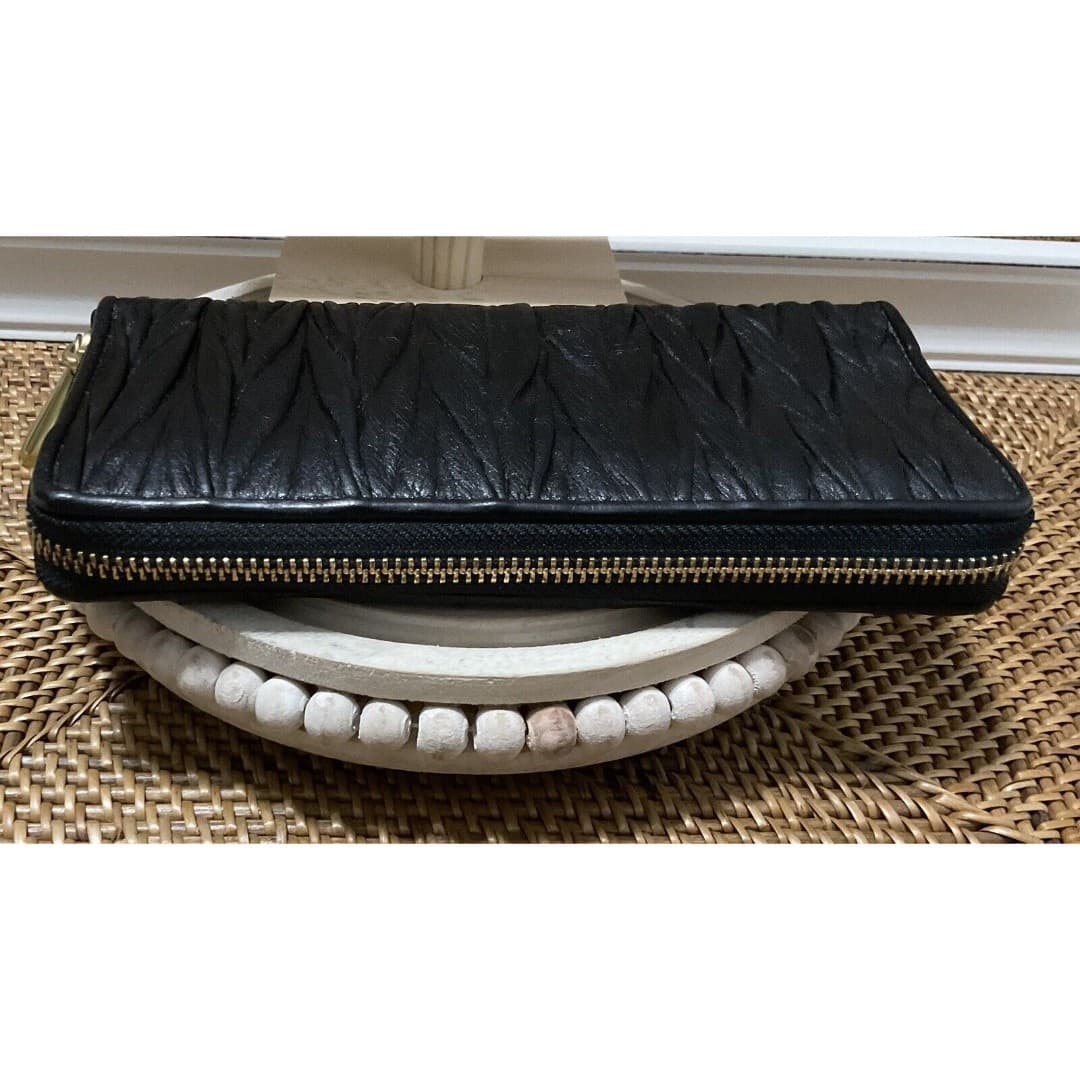 Very Rare Coach Wallet Zip Around Accordion Black w/Leather Design Soft Leather - Thumbnail 7