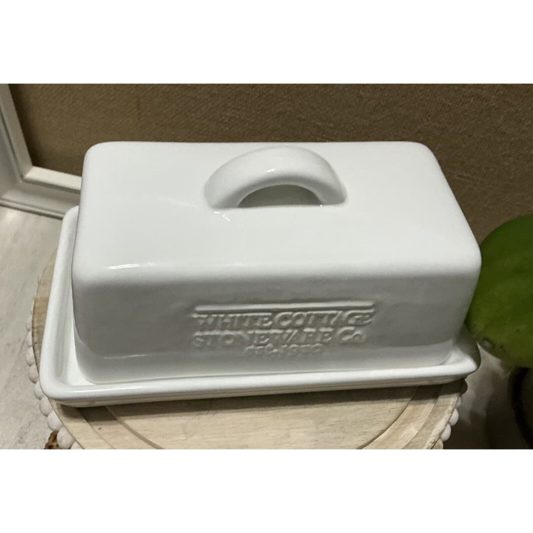 Audrey’s White Cottage Stoneware Co. Covered Butter Dish with Handle - Thumbnail 5