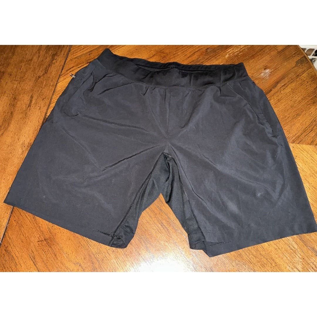 Lululemon Men's Black Athletic Shorts - Size XXL 9” Inseam