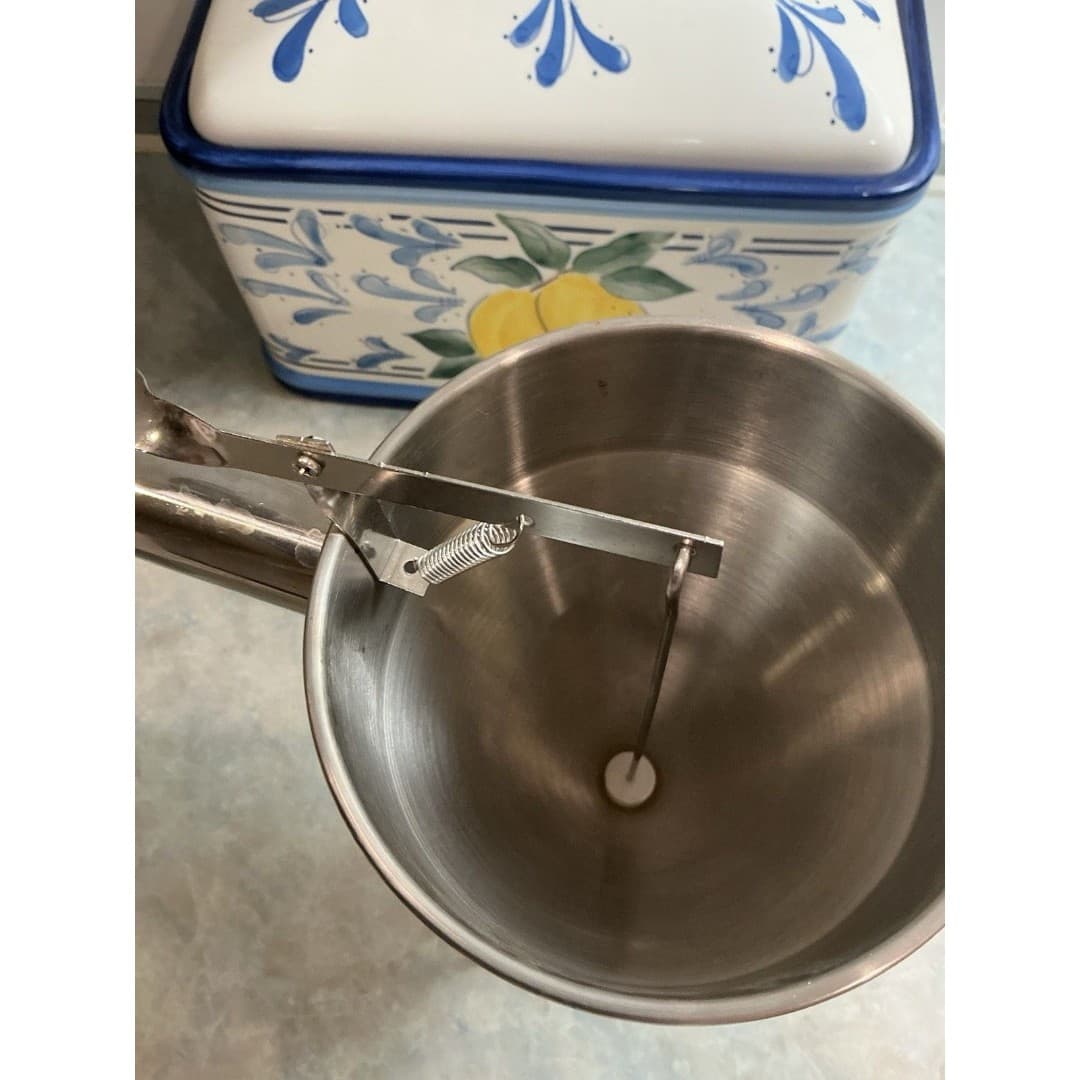 20/40 oz Pancake Batter Dispenser, Stainless Steel Funnel Cake Dispenser - Thumbnail 2