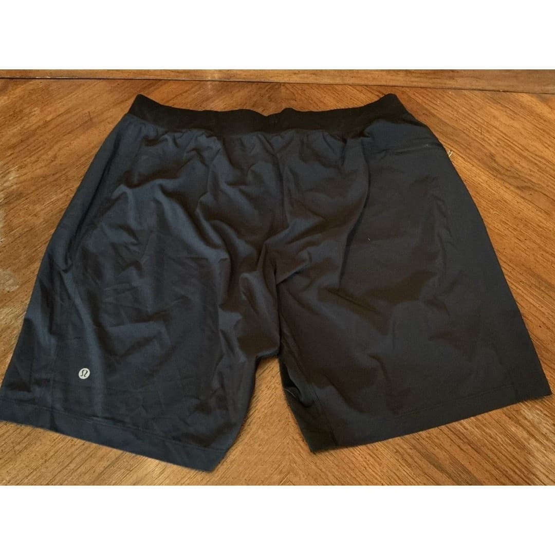 Lululemon Men's Black Athletic Shorts - Size XXL 9” Inseam - Thumbnail 2