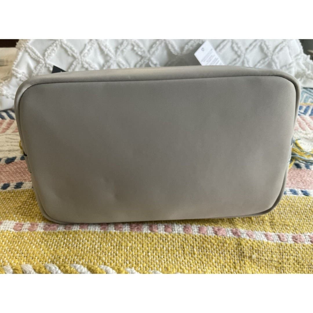 Kate Spade Chelsea Nylon Crossbody In Platinum Grey NWT - Thumbnail 9