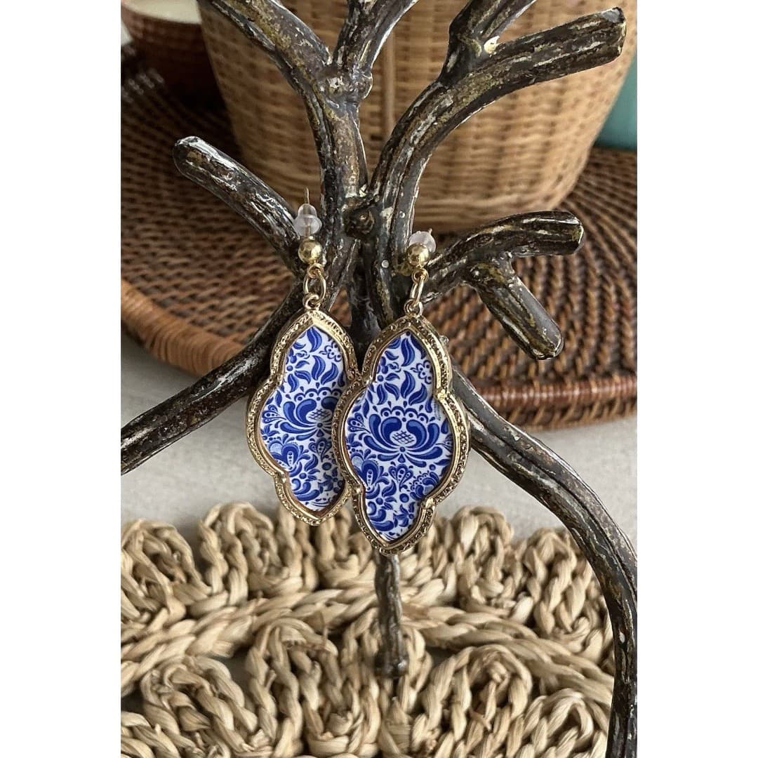 Beautiful Blue White Gold Paisley Style Tuscany Dangle Earrings - Thumbnail 4